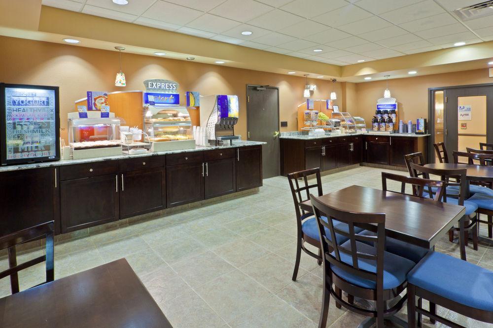 Holiday Inn Express & Suites Ashtabula-Geneva By Ihg Austinburg Экстерьер фото